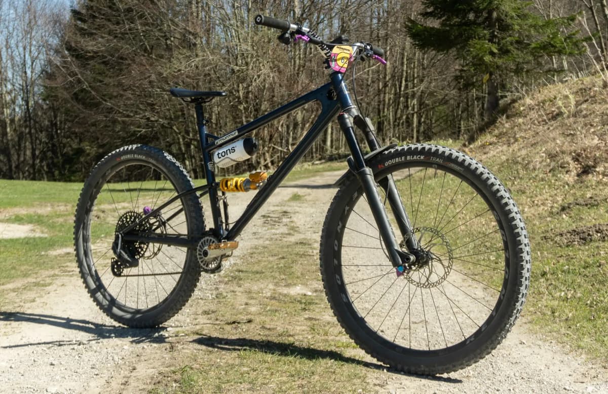 Starling Cycles Logo